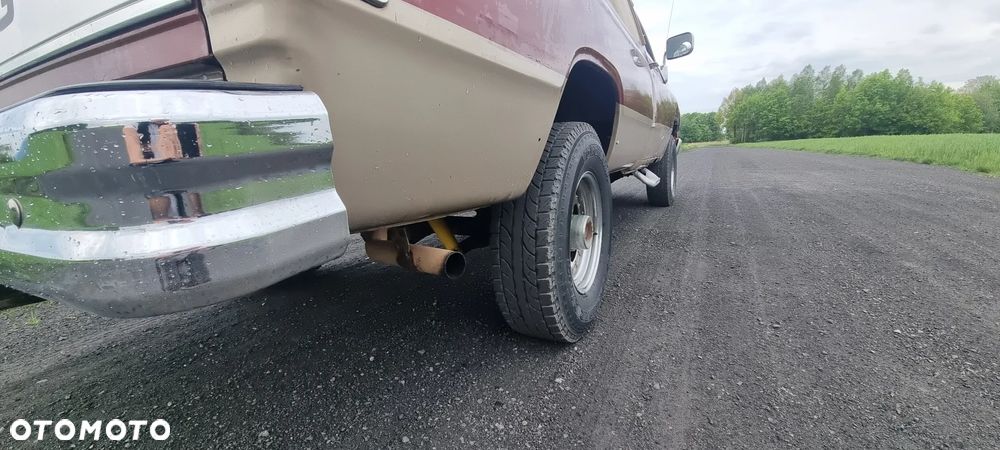 Dodge RAM - 24