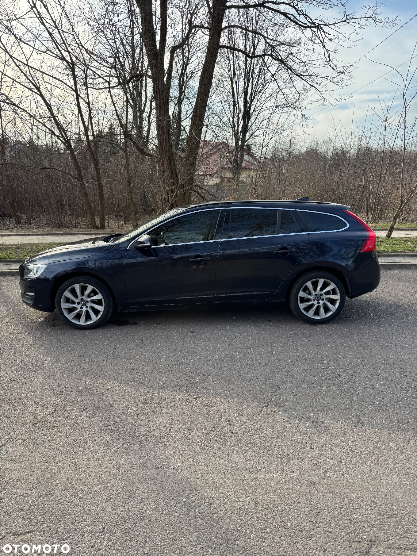 Volvo V60 D3 AWD Momentum Pro - 8