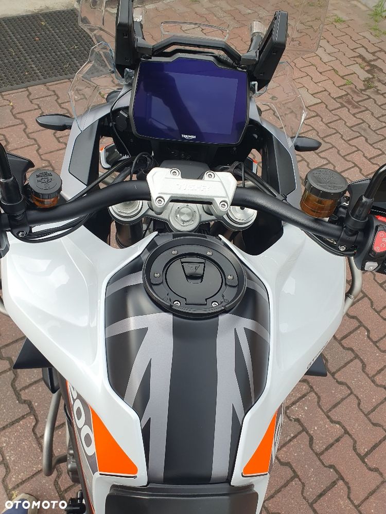 Triumph Tiger - 19