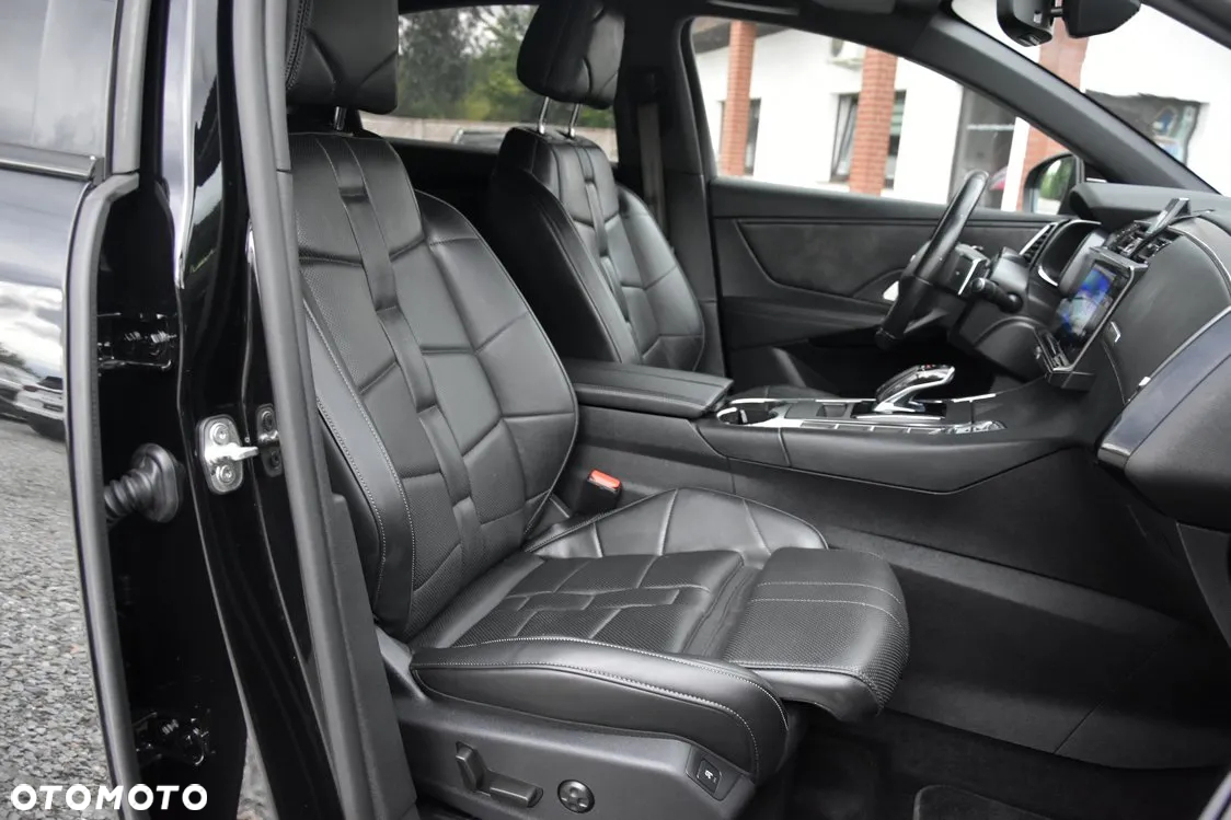 DS Automobiles DS 7 Crossback - 31