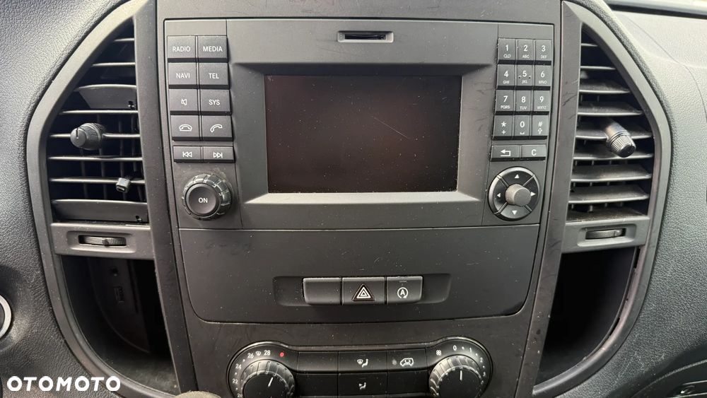 Mercedes-Benz Vito - 17