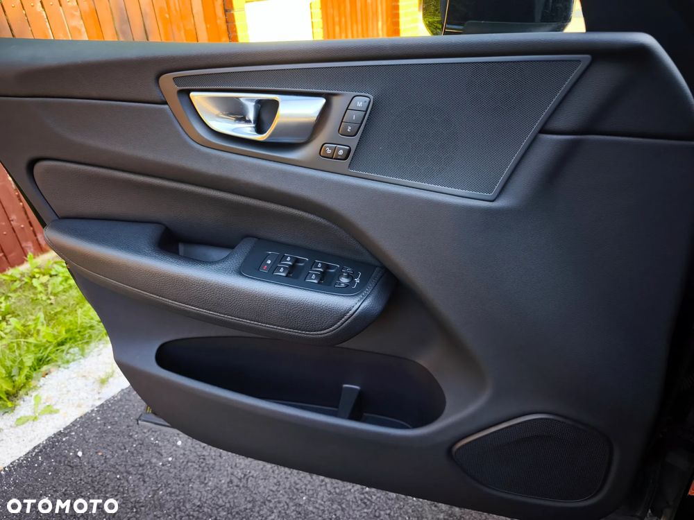 Volvo XC 60 B4 D Inscription - 26