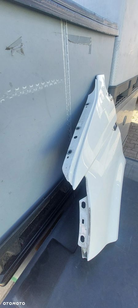 Błotnik lewy vw t6 biały LB9A - 5