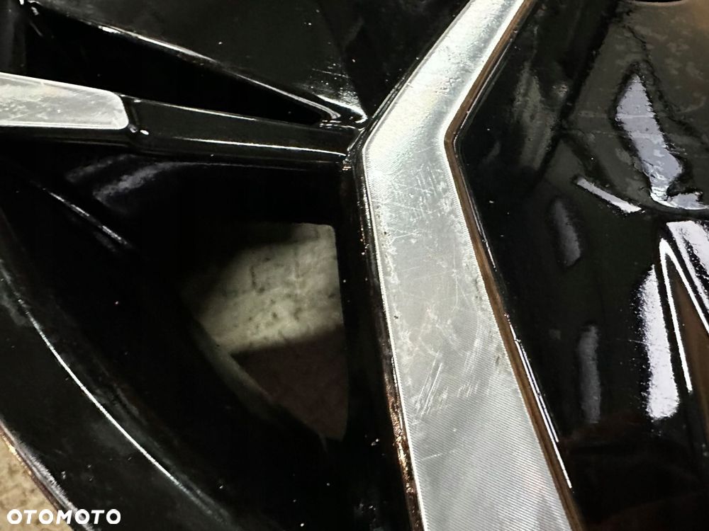 felga aluminiowa hyundai oe hyundai 7.5" x 19" 5x114.3 et 49,5 - 3
