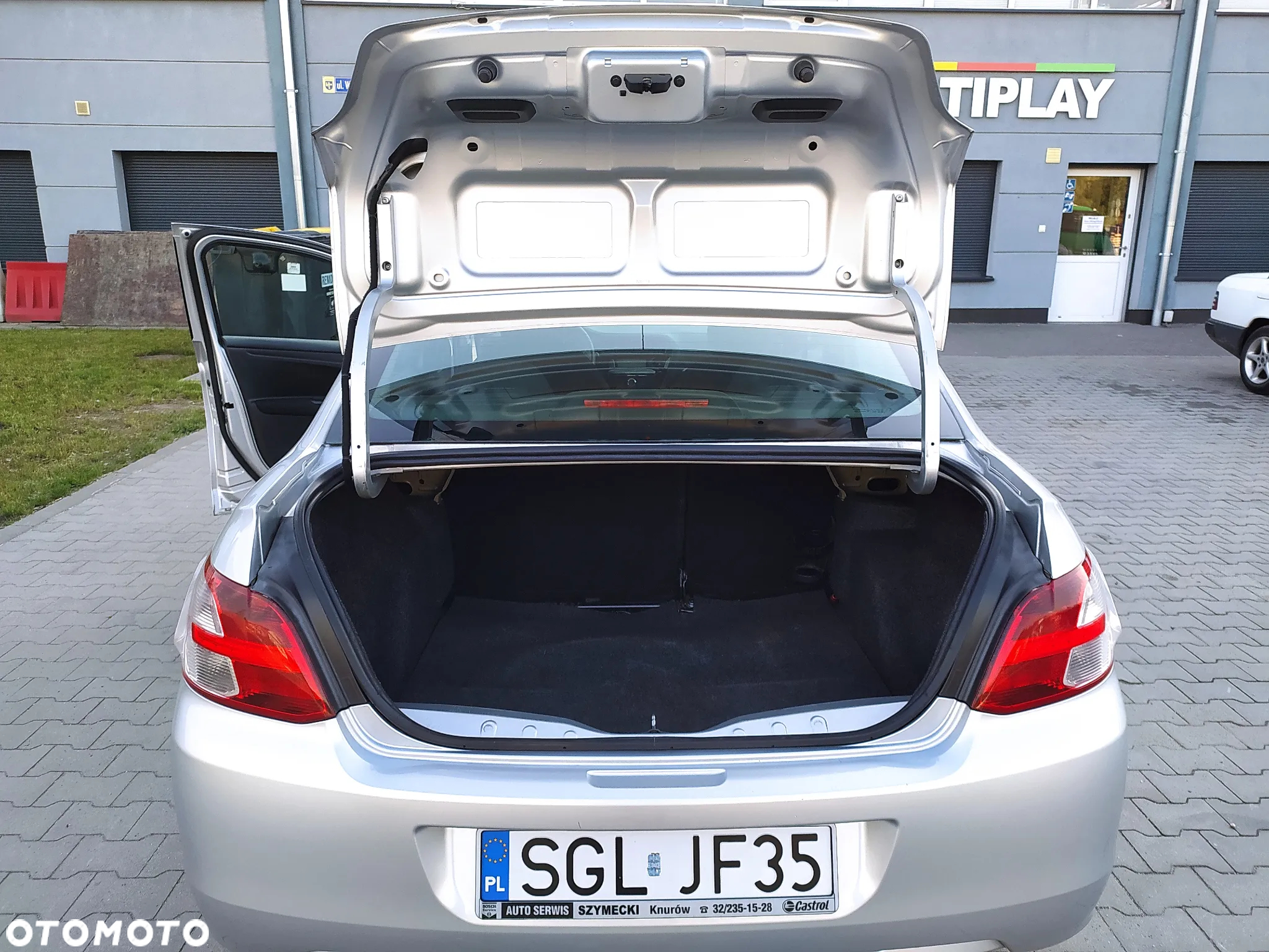 Peugeot 301 1.6 HDi Active - 15