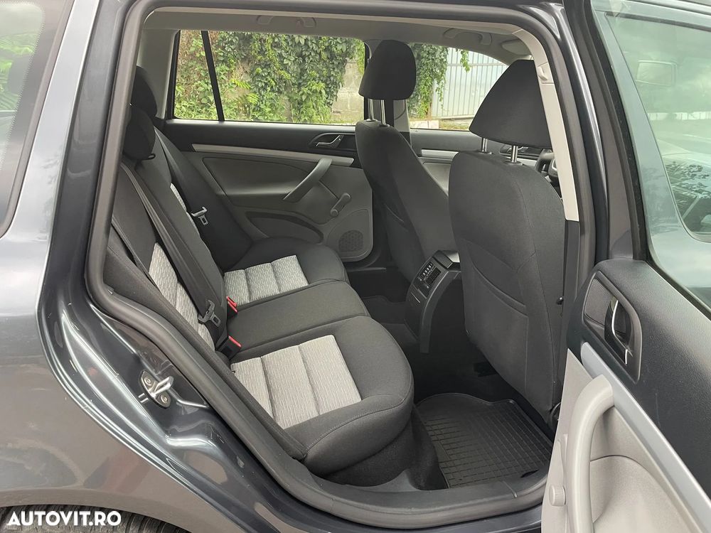 Skoda Octavia 1.2 TSI Ambiente - 10