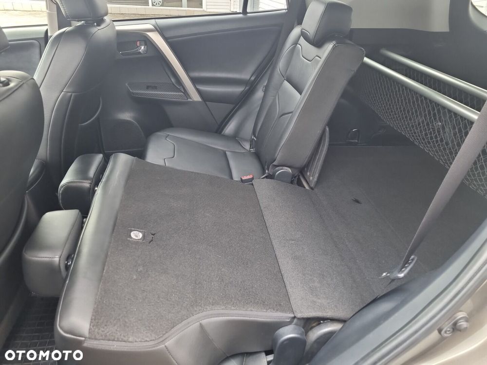 Toyota RAV4 - 25
