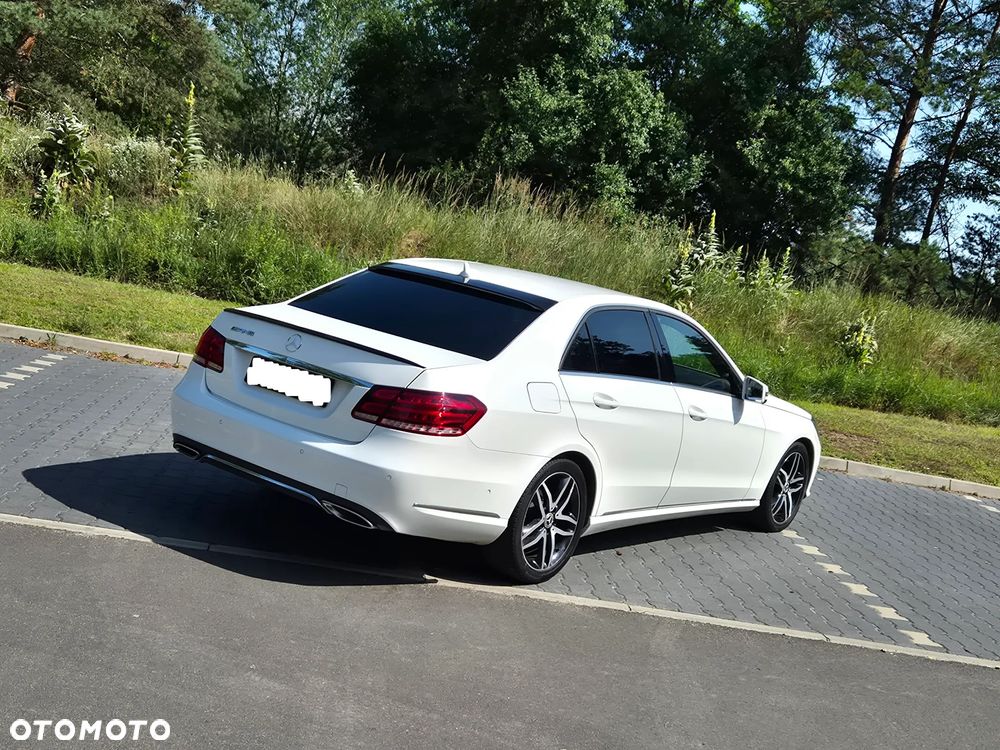Mercedes-Benz Klasa E 220 T CDI 7G-TRONIC Avantgarde - 11