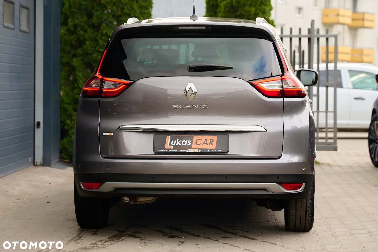 Renault Grand Scenic - 11