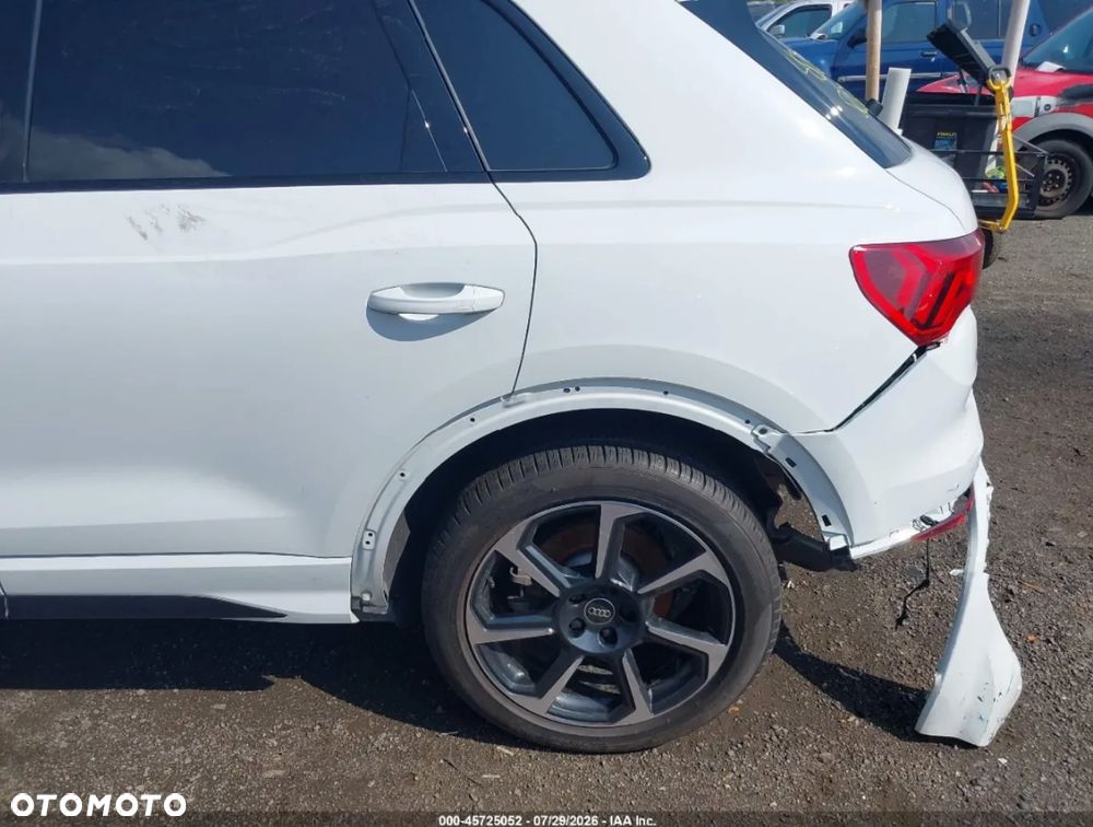 Audi Q3 40 TFSI Quattro S tronic S line - 14