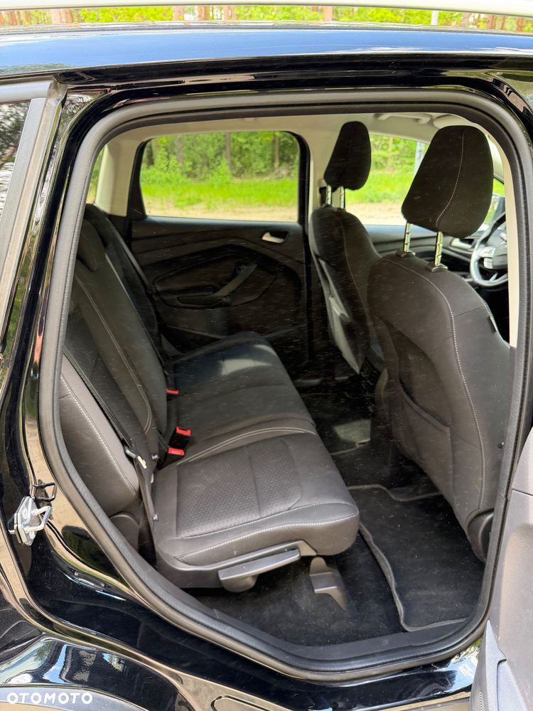 Ford Kuga 1.5 EcoBoost 2x4 Titanium - 7