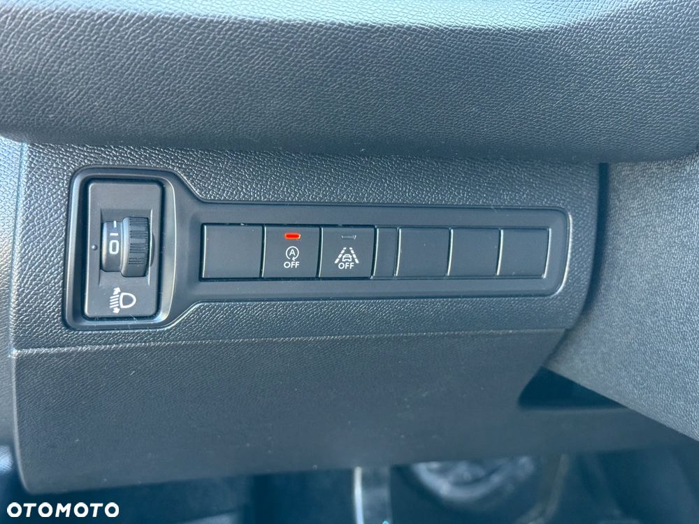 Peugeot 308 SW 1.6 BlueHDi Active S&S - 29