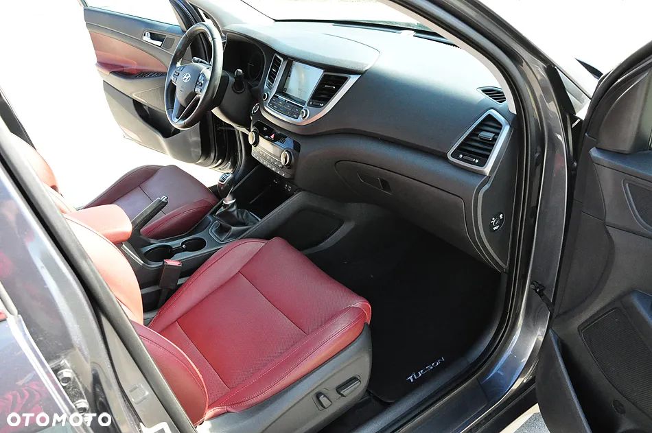 Hyundai Tucson blue 1.7 CRDi 2WD Advantage - 23