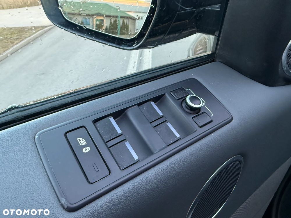 Land Rover Range Rover Sport - 19