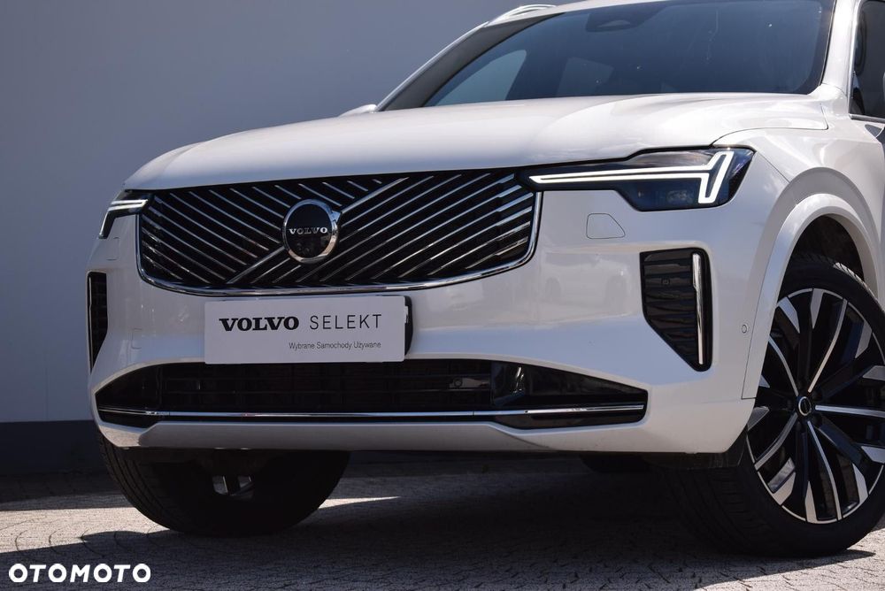Volvo XC 90 - 4