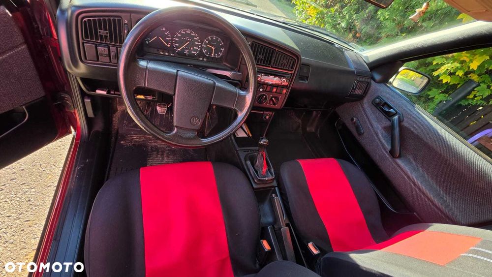 Volkswagen Passat - 5