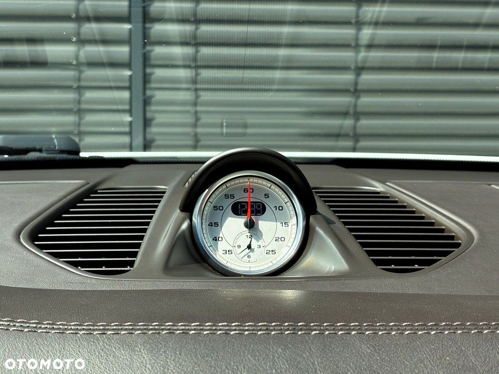 Porsche 911 - 30