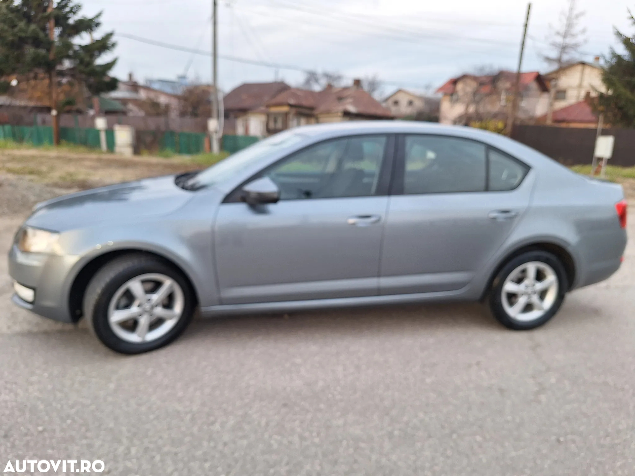 Skoda Octavia 1.4 TSI ELEGANCE - 23