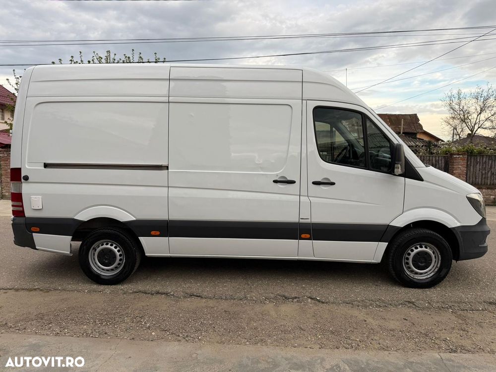 Mercedes-Benz Sprinter - 7