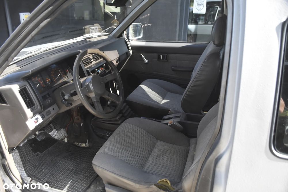 Nissan Terrano - 7
