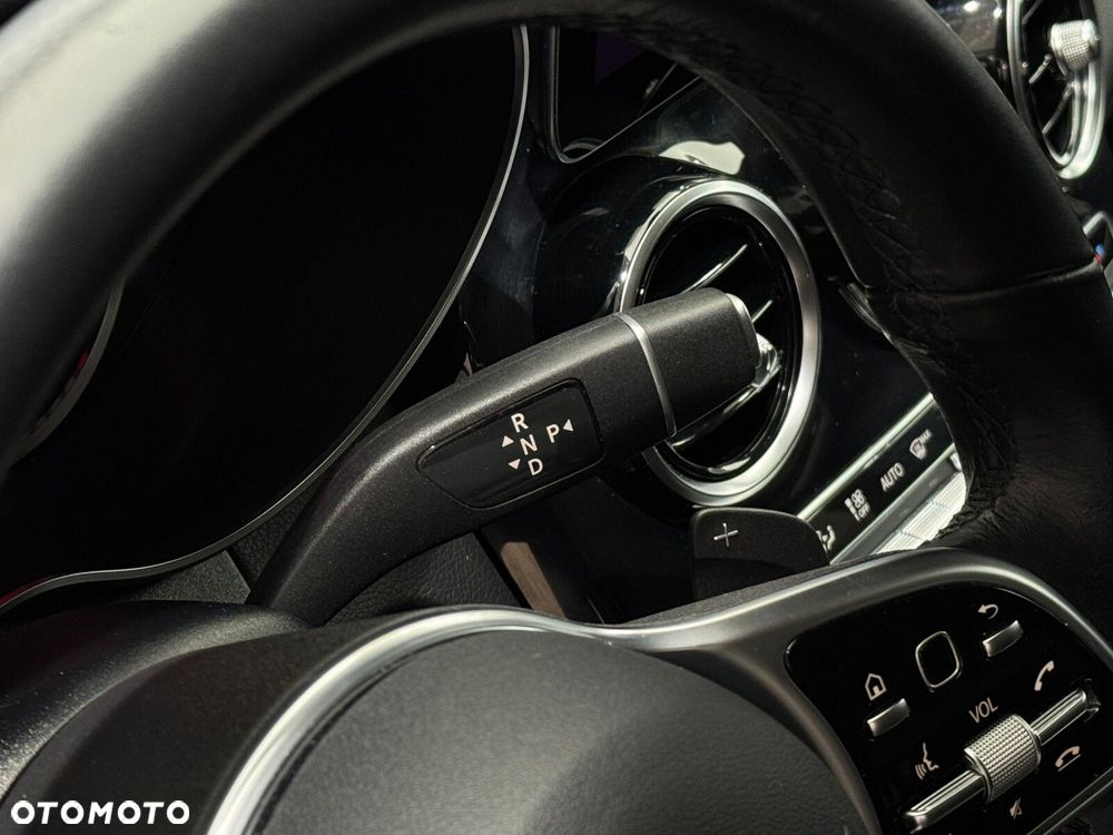 Mercedes-Benz GLC 200 d - 9