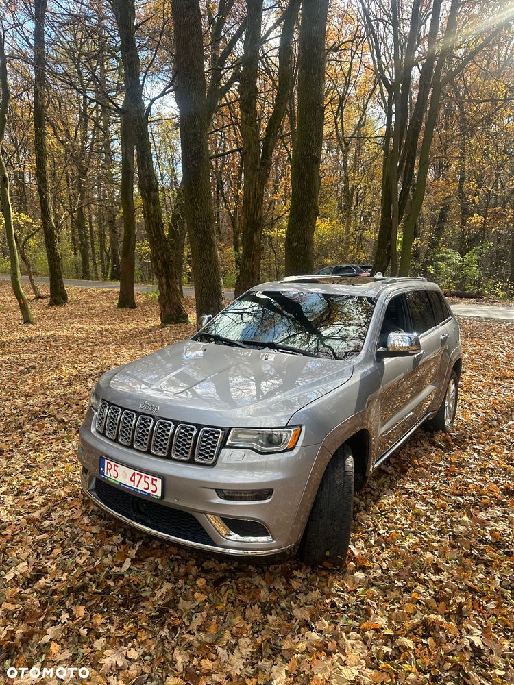 Jeep Grand Cherokee 5.7 V8 HEMI Summit - 38