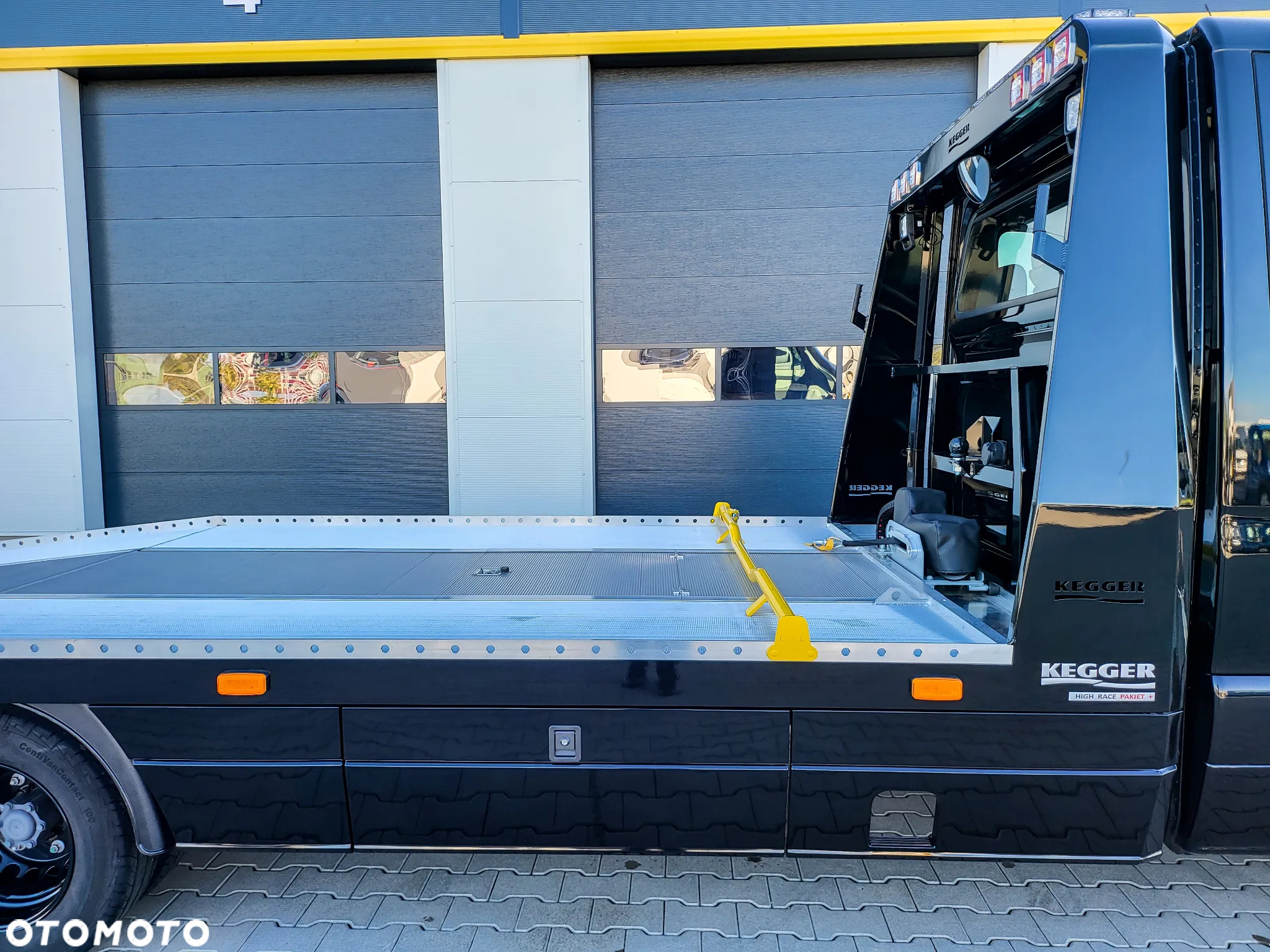Mercedes-Benz Sprinter 519 3.0 V6 KEGGER  od ręki - 12