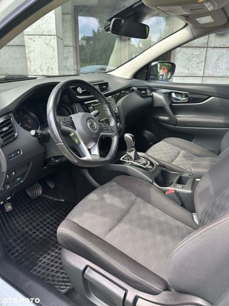 Nissan Qashqai 2.0 4x4 Tekna CVT - 4