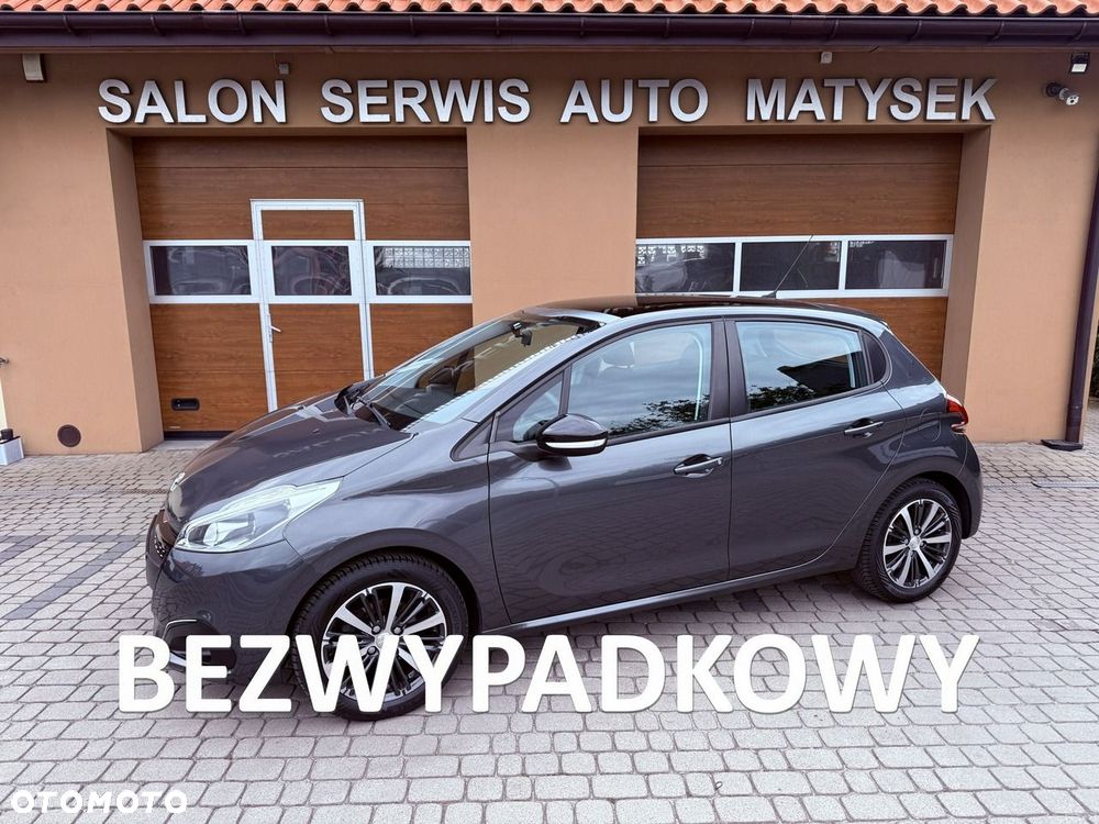 Peugeot 208 82 VTI Allure - 1