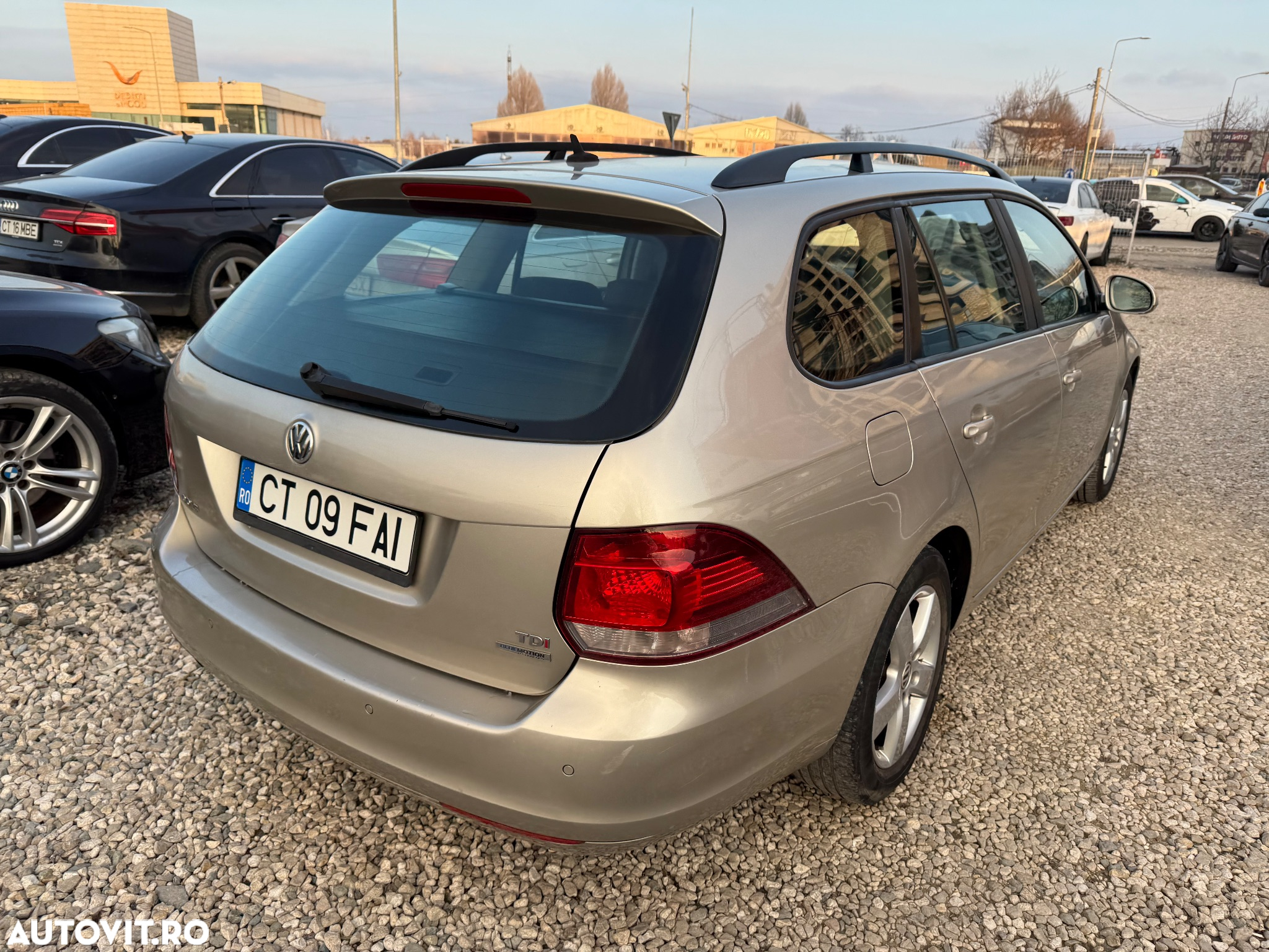 Volkswagen Golf Variant 1.6 TDI DPF Trendline - 2