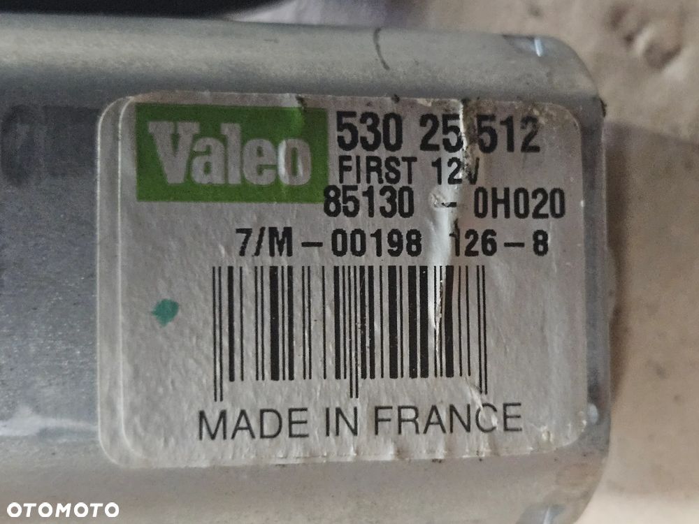 Citroen C1 Peugeot 107 Toyota Aygo  silniczek wycieraczki tył tylnej 85130-0H020 53025512 - 2