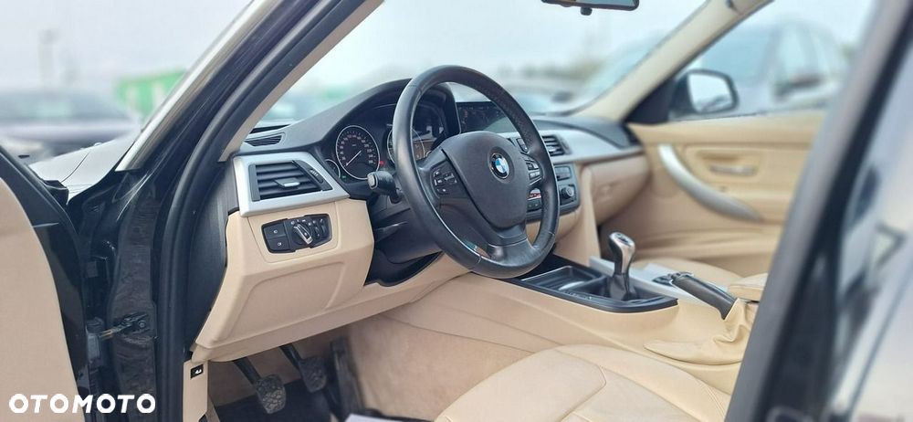 BMW Seria 3 - 10