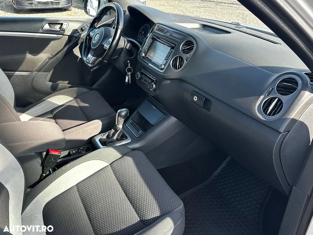 Volkswagen Tiguan 2.0 TDI 4Motion DSG Sport & Style - 7