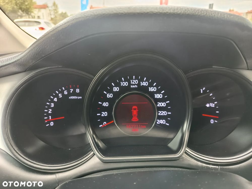 Kia Ceed 1.4 CVVT Dream-Team Edition - 21