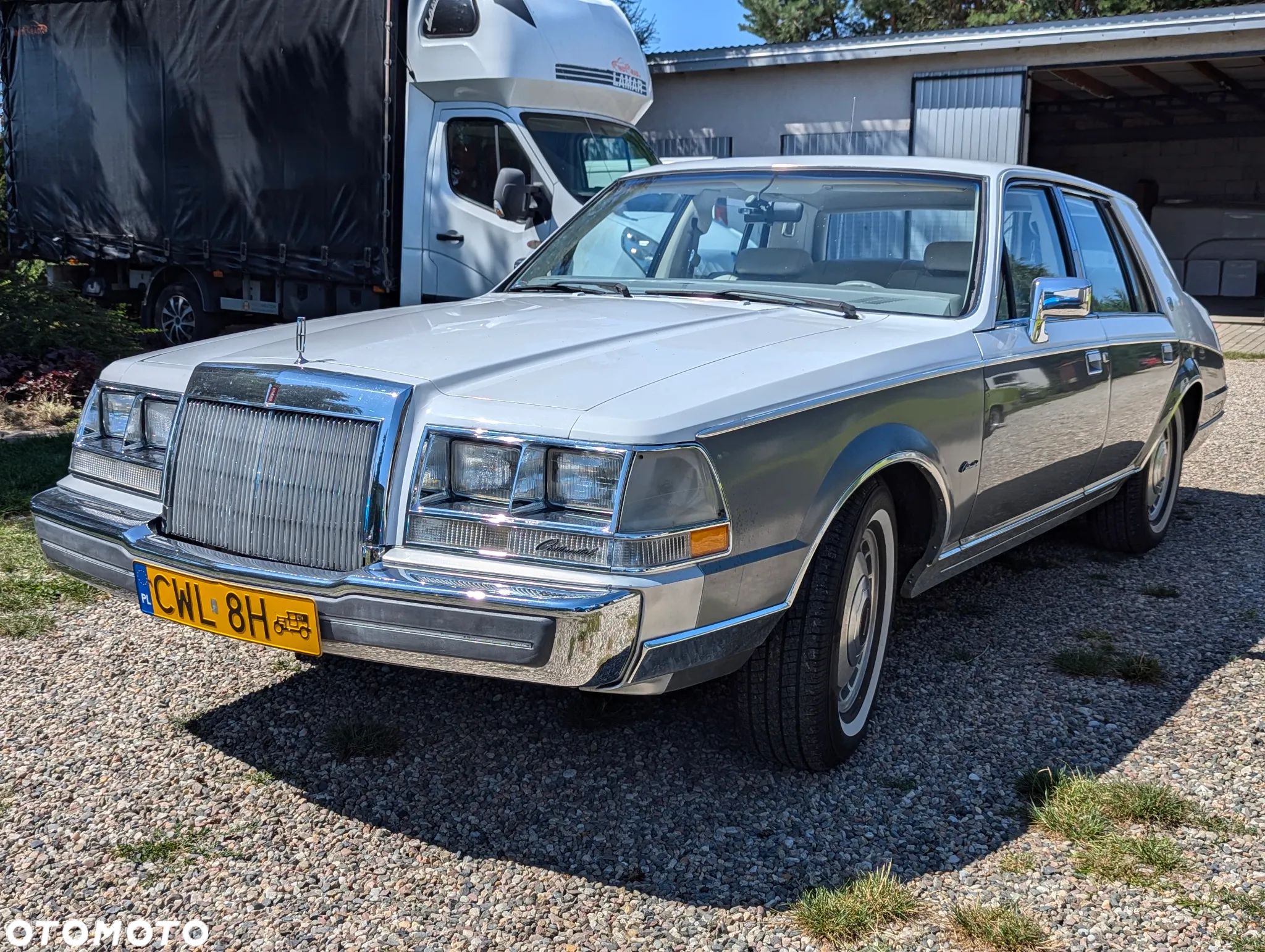 Lincoln Continental - 1