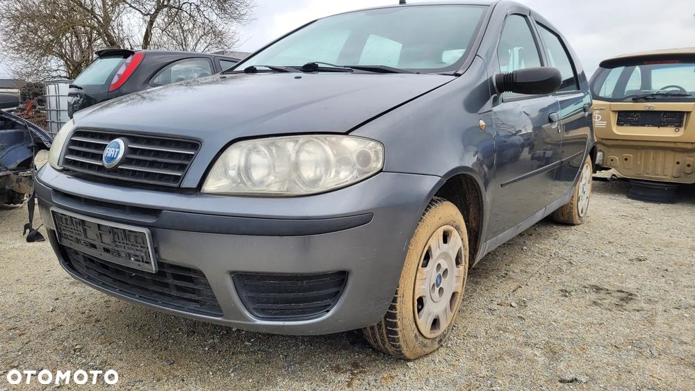 Zderzak przód przedni Fiat Punto II Lift 2004r lak. 600 - 1