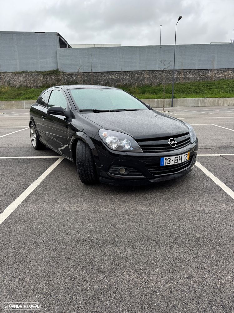 Opel Astra GTC 1.9 CDTI - 3