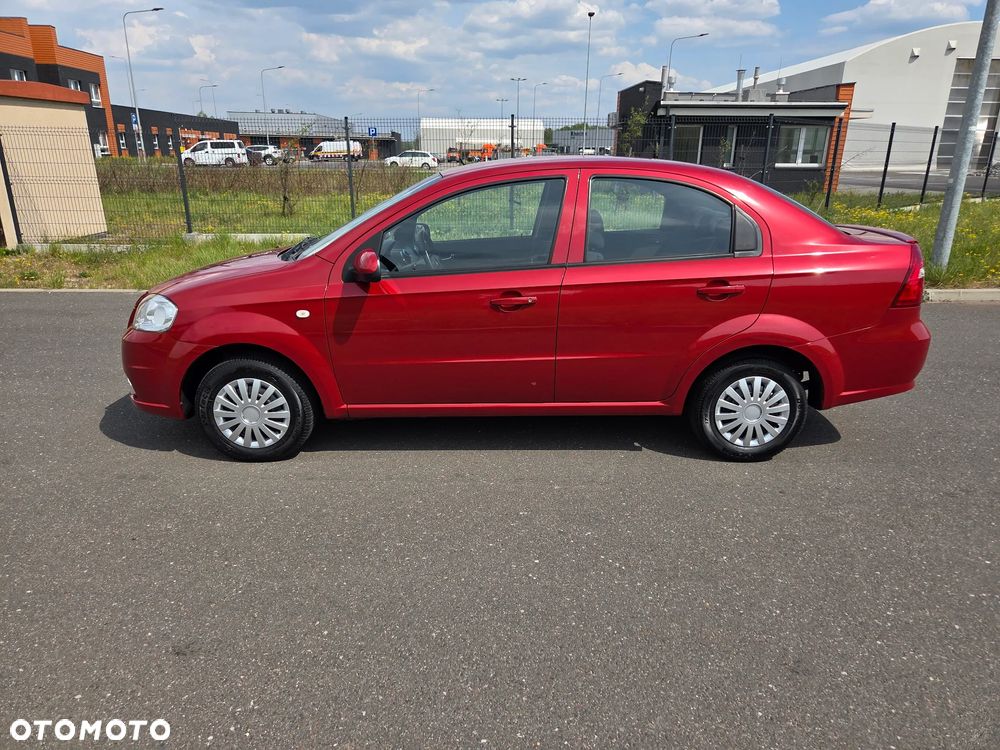 Chevrolet Aveo 1.4 16V LT - 8
