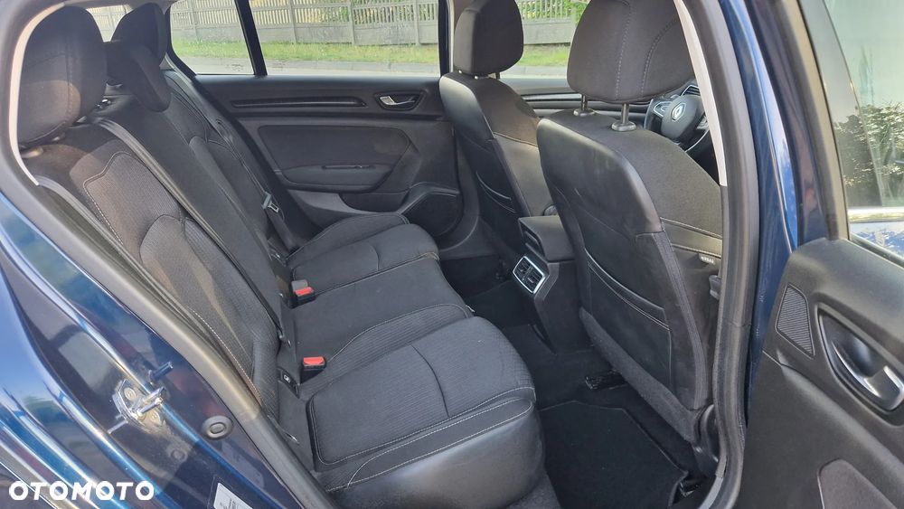 Renault Megane ENERGY dCi 110 EDC LIMITED - 11