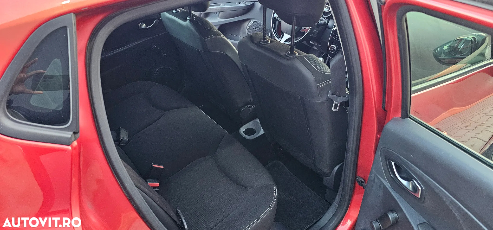 Renault Clio - 7