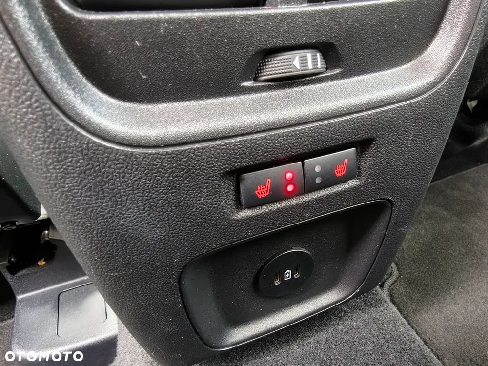 Ford Kuga 1.5 EcoBoost FWD Titanium - 25