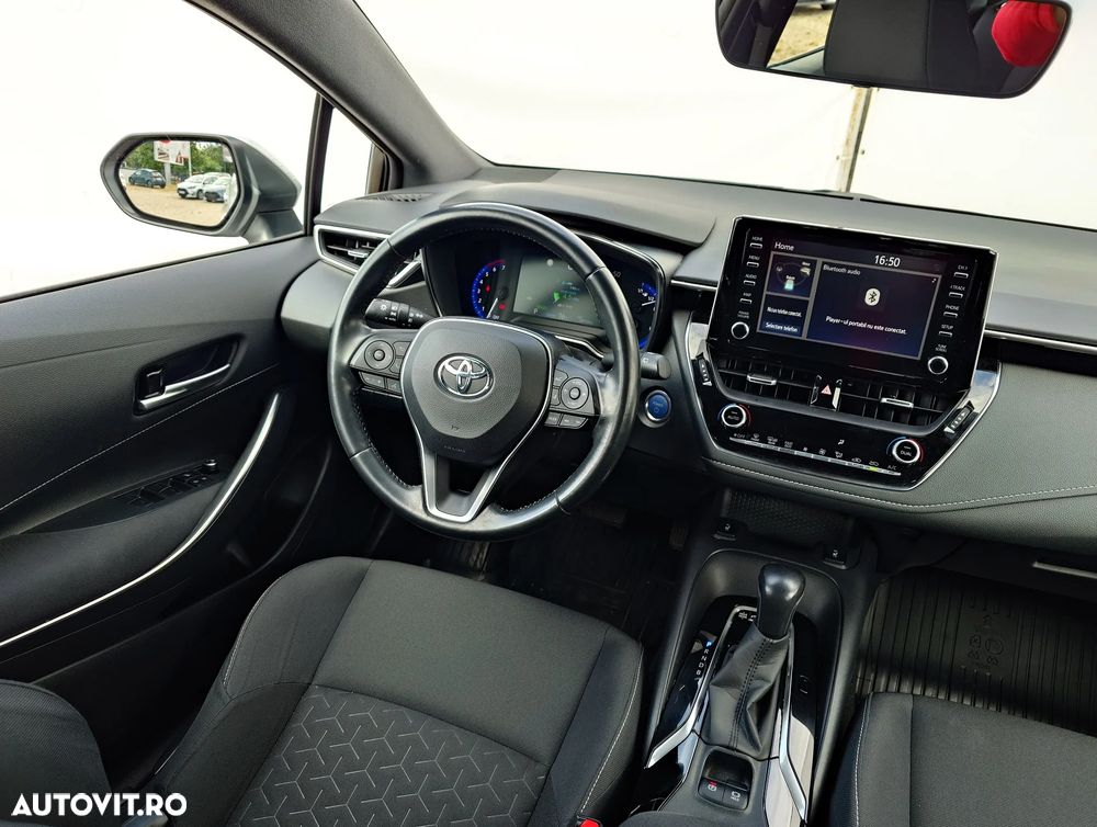 Toyota Corolla 1.8 HSD Dynamic - 11