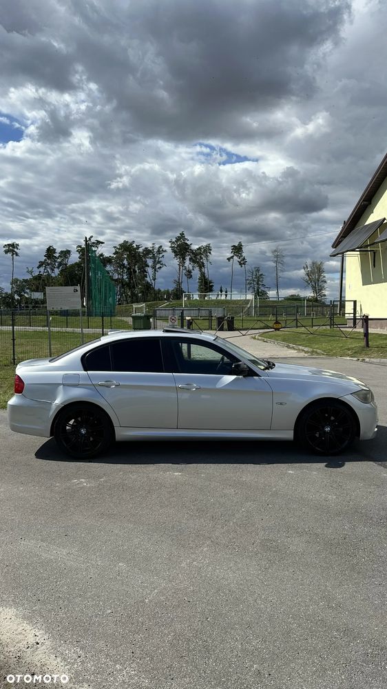 BMW Seria 3 320d - 6