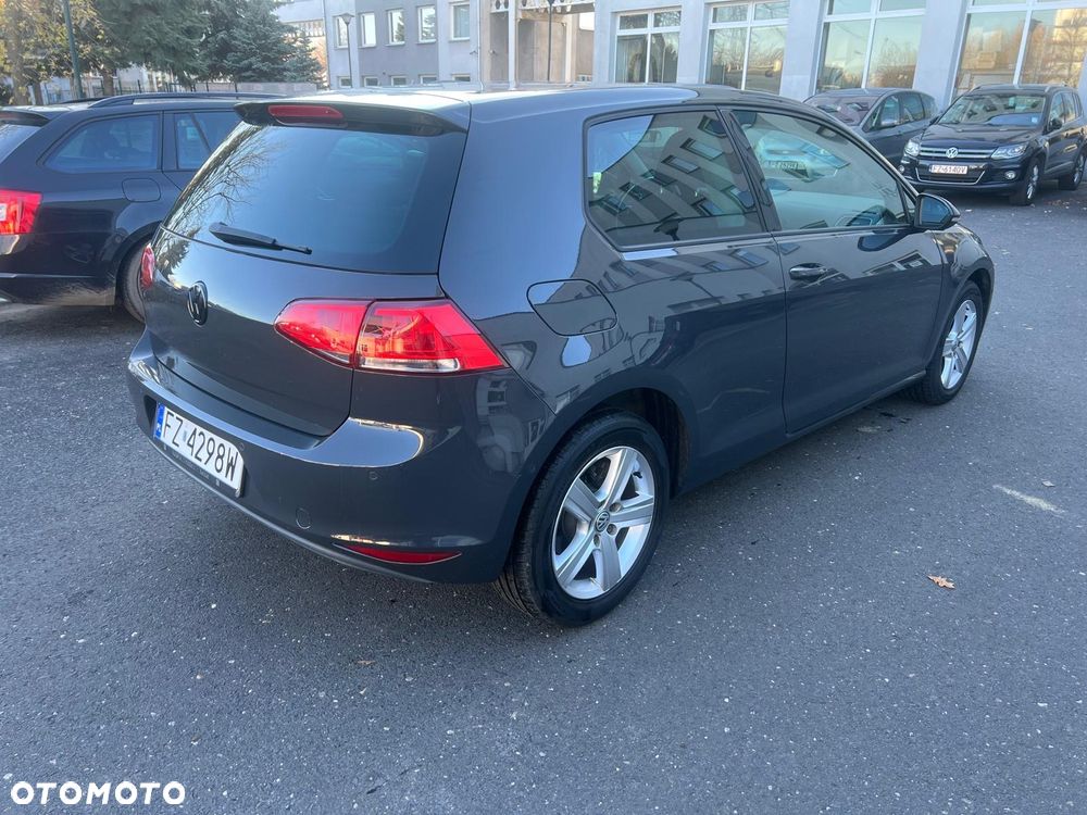 Volkswagen Golf VII 1.2 TSI BMT Comfortline - 3