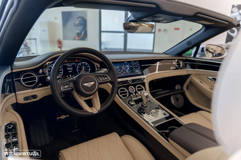 Bentley Continental Cabrio GT V8 Azure - 39
