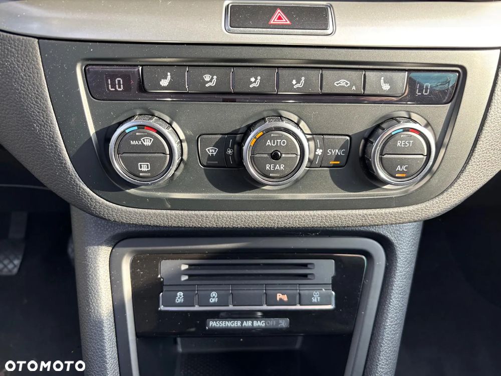 Volkswagen Sharan 2.0 TDI BlueMotion Technology Comfortline - 28