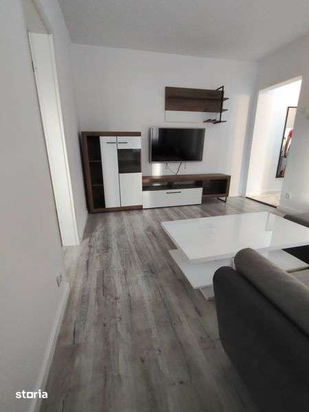 Inchiriez apartament 2 camere — fotografia 1
