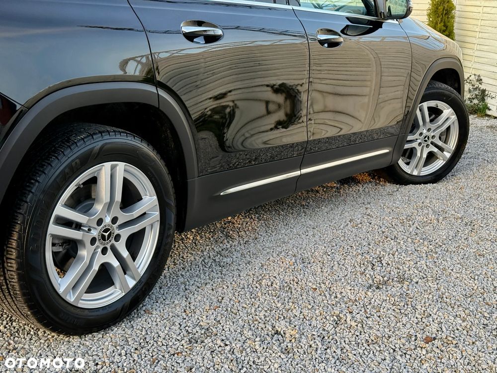 Mercedes-Benz GLB 250 4-Matic 8G-DCT - 31