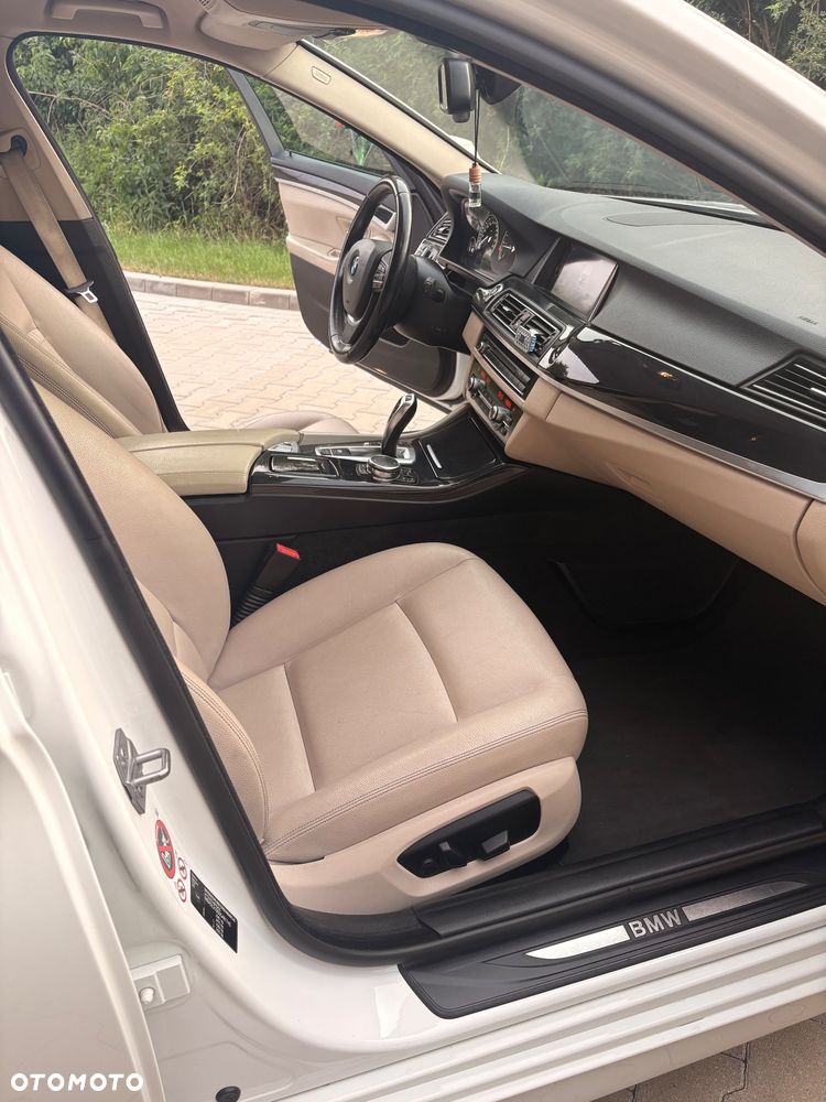 BMW Seria 5 520d - 18