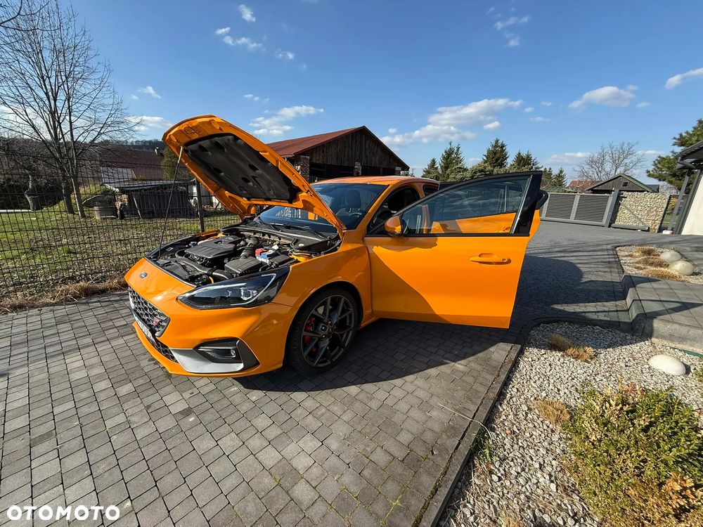 Ford Focus 2.3 EcoBoost S&S ST Edition - 3